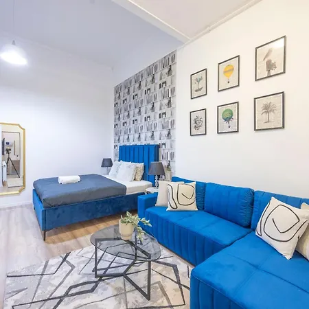 Exlcusive & Elizabeth24 Grand Budapest